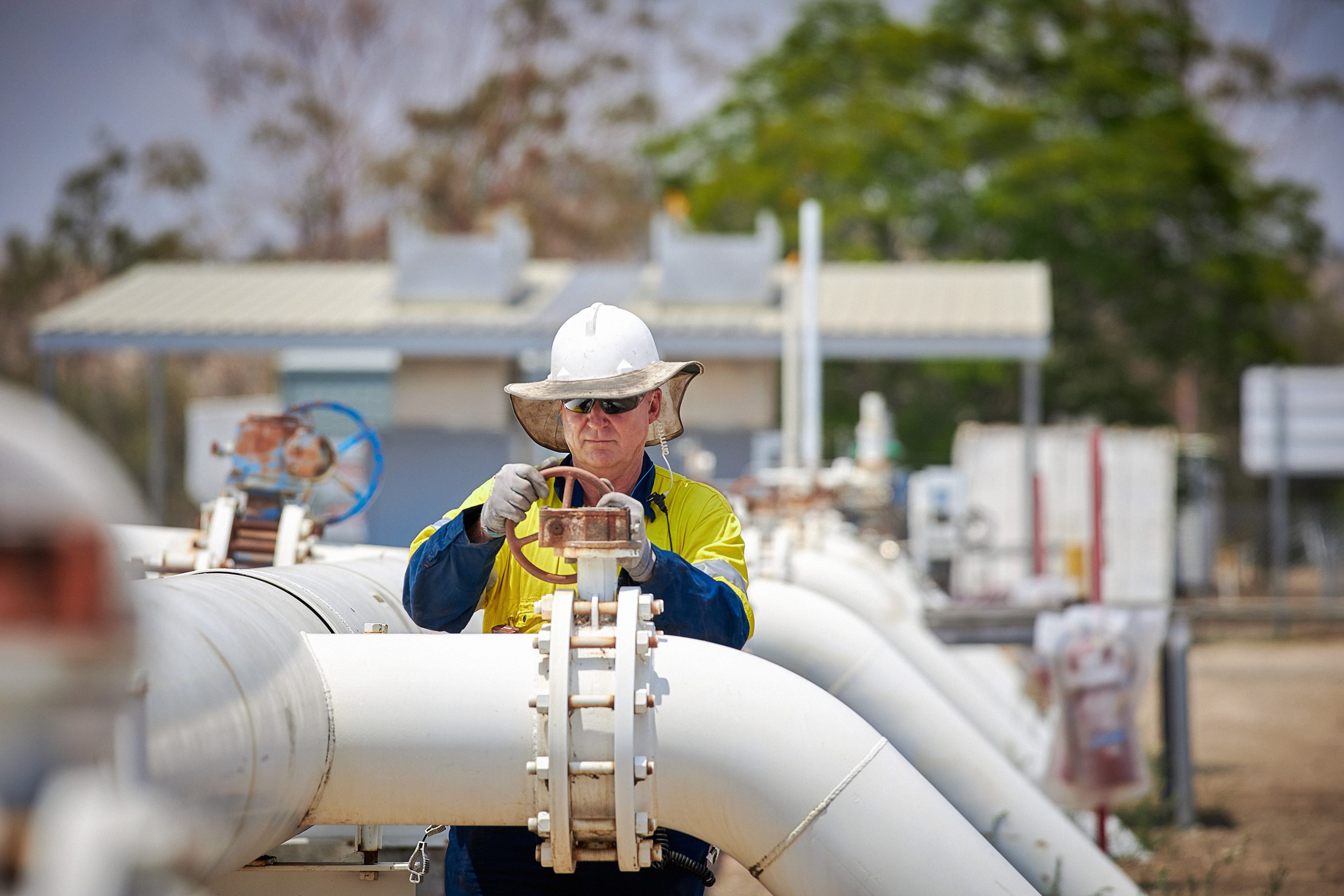 Westside signs new gas sale agreements Westside Oil and Gas Producer Queensland